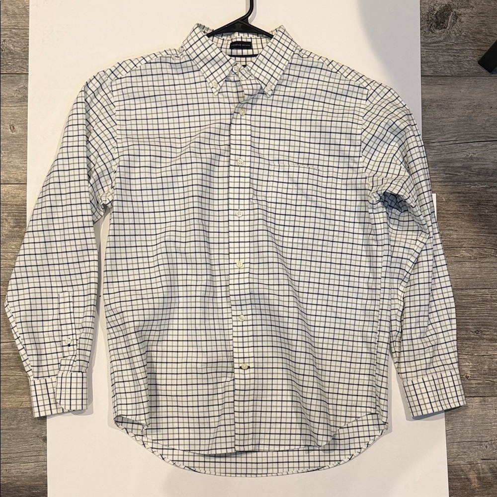Stafford Men's Checkered Green, White, and Navy Shirt